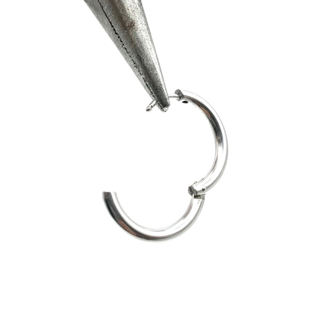 STUDIO EARRING